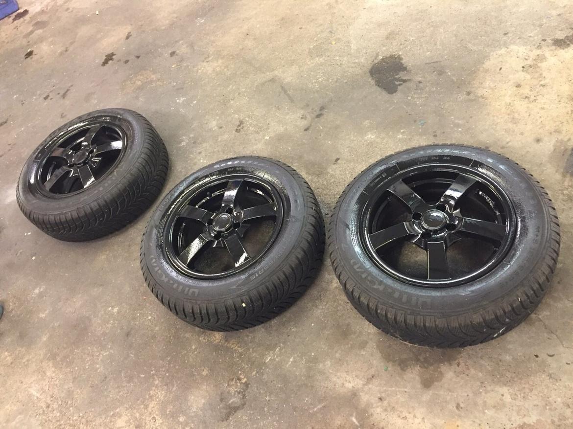 Plasti dip af fælge i neon gul. billede 1