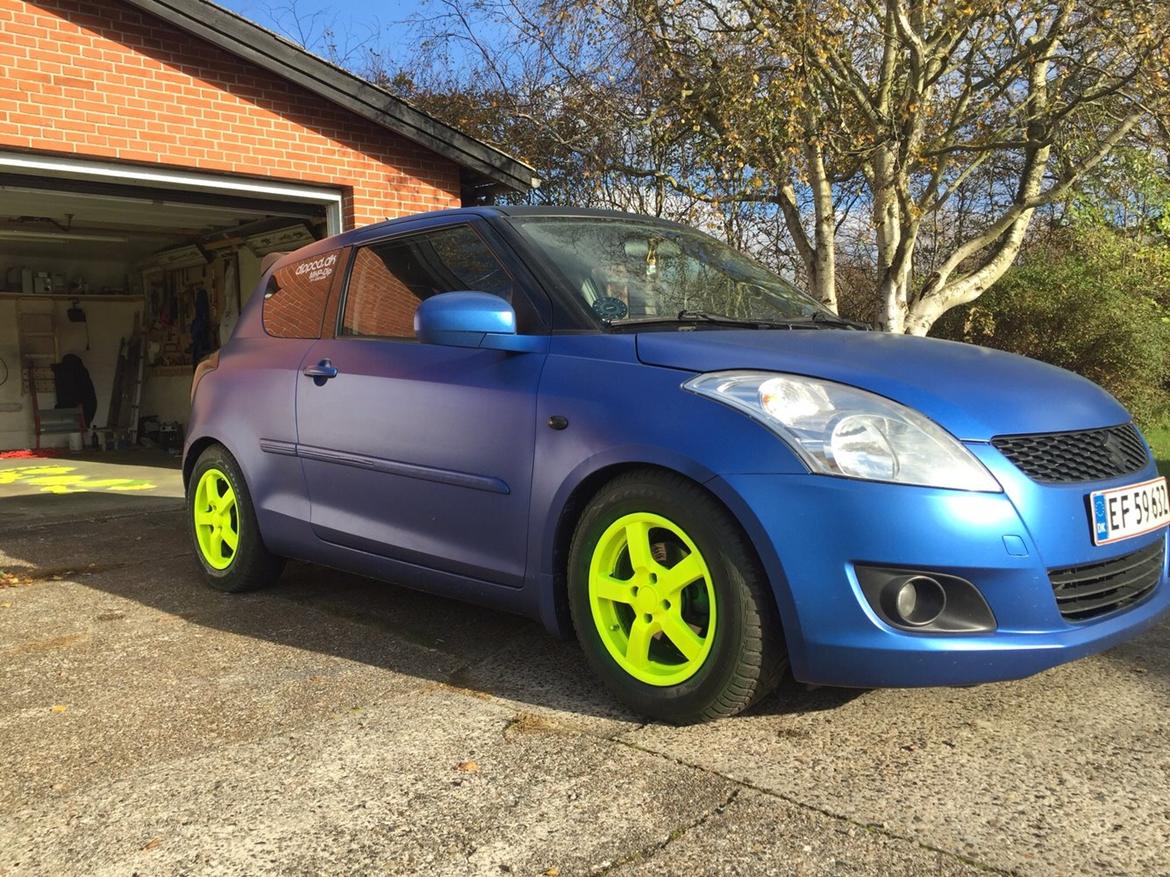 Plasti dip af fælge i neon gul. billede 14