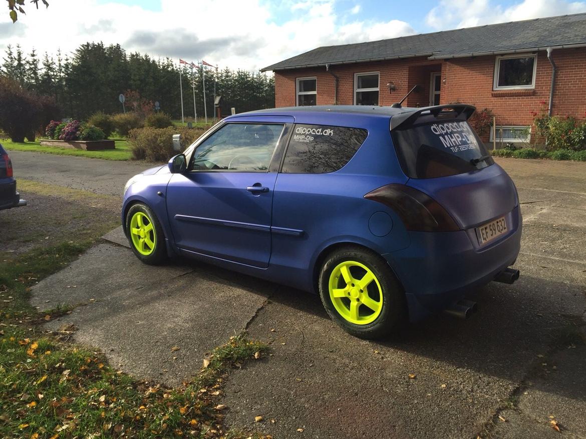 Plasti dip af fælge i neon gul. billede 20