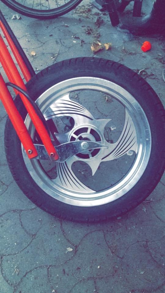 Ny chopper og hjelm billede 13