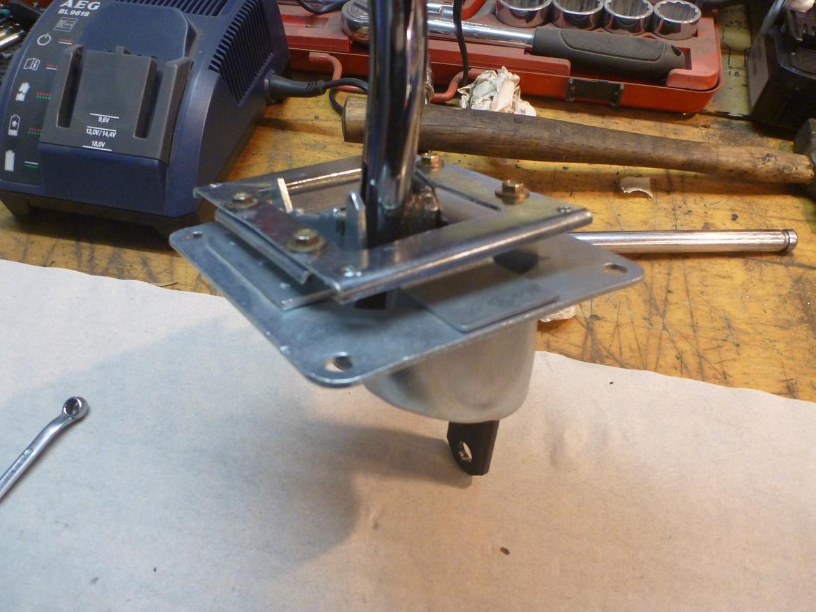 Ford Mustang 1966 projekt - Skifter elgalvaniseret, malet + div billede 2