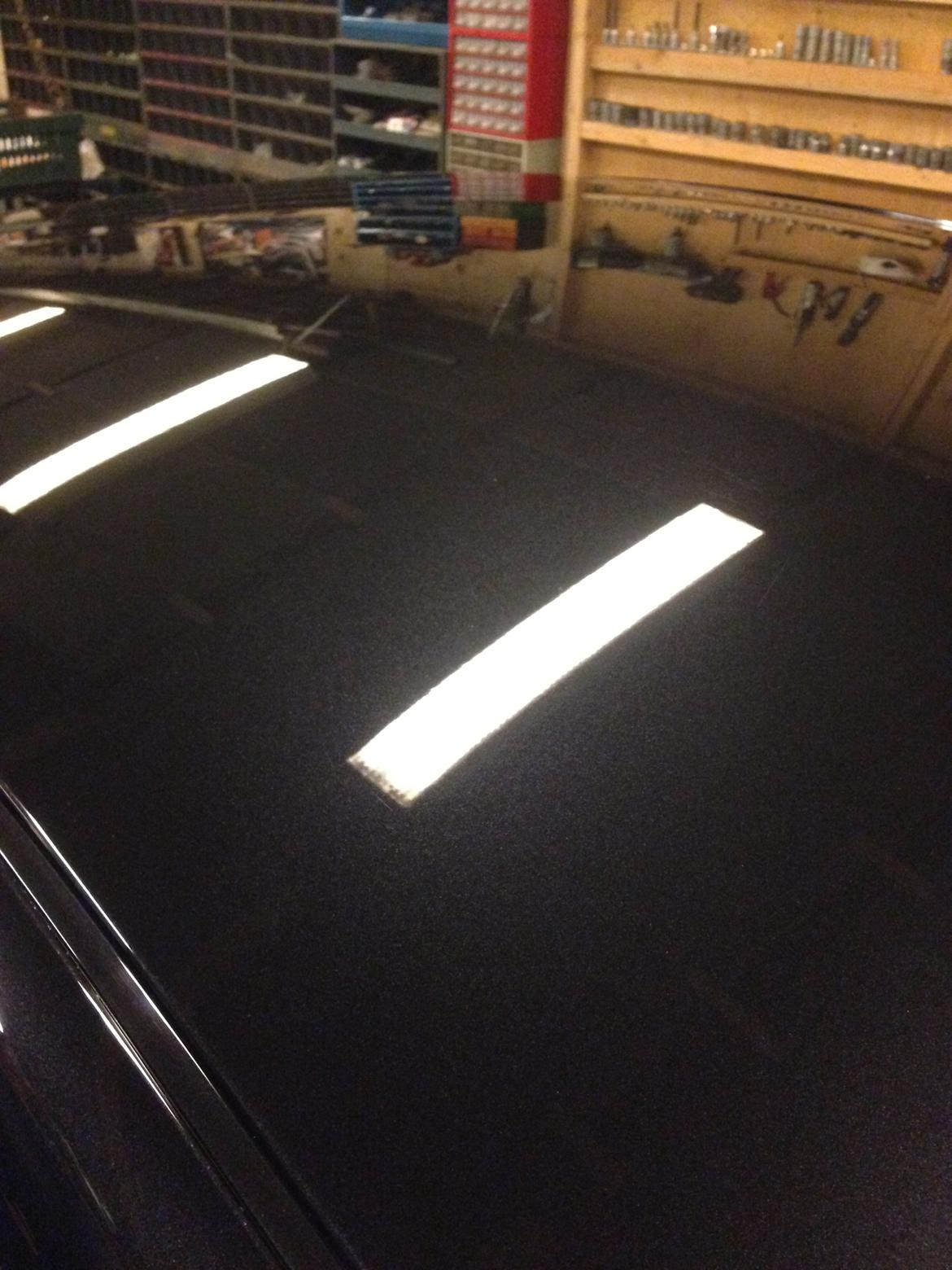 VW Passat 3BG 1,8T  - jep. da jeg godt kan lide skindende og rene biler skulle den poleres ! det blev også utroligt godt efter 18 timer første gang :D  billede 21