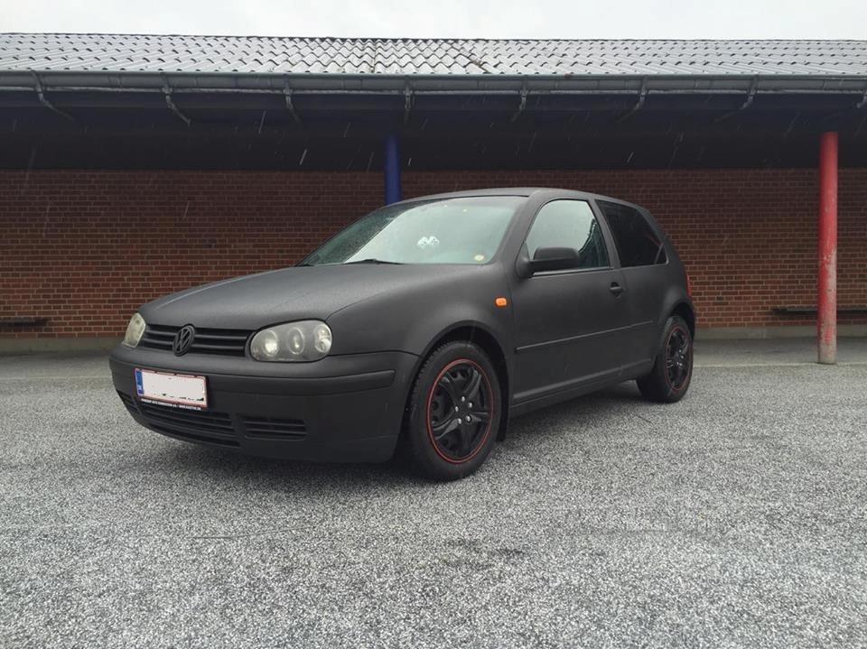 Golf 4 Mat sort Plasti dip billede 1