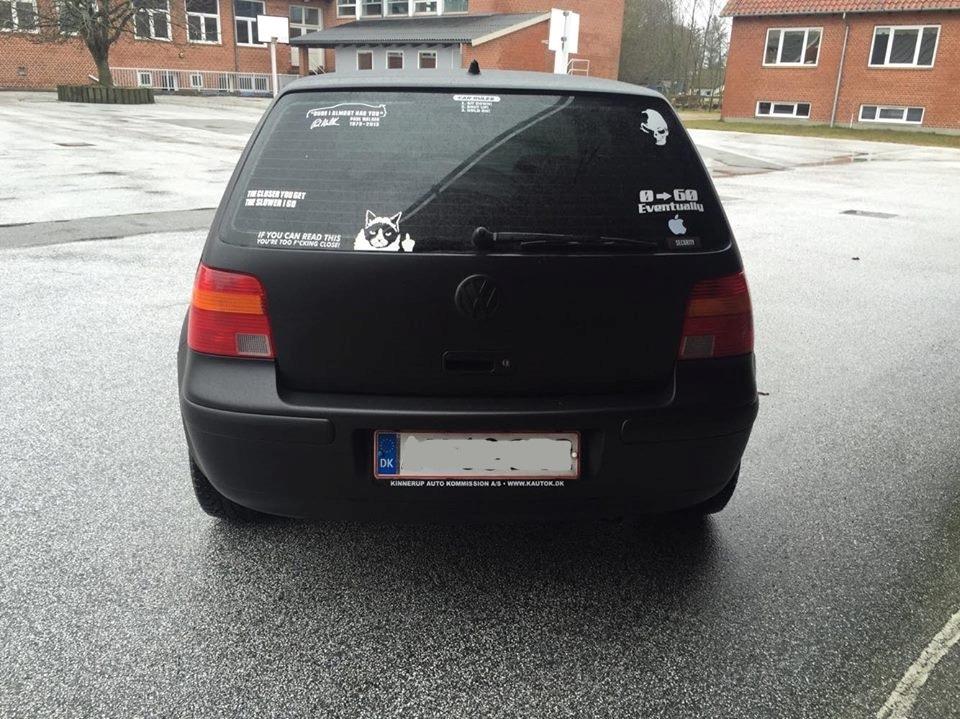 Golf 4 Mat sort Plasti dip billede 3