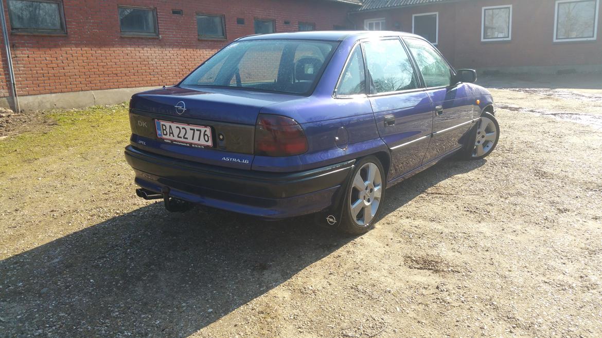 Opel astra f sedan  billede 12