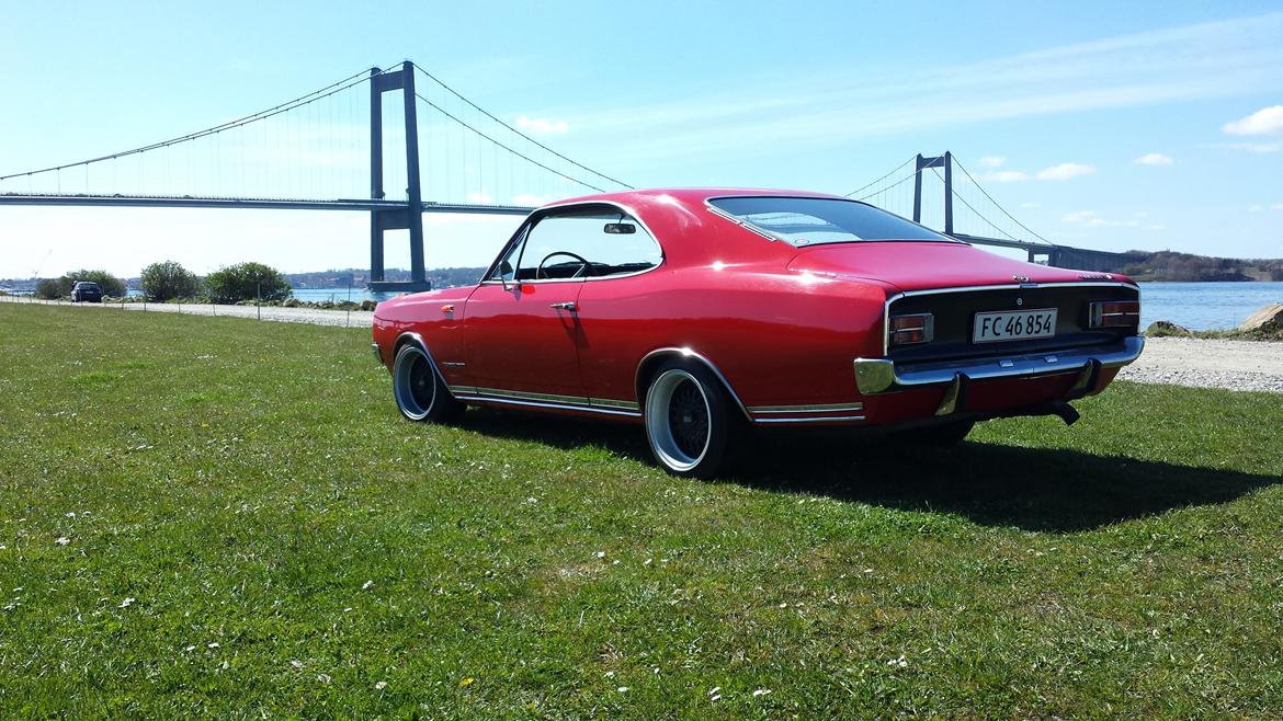 Opel Commodore Coupe GSE billede 1