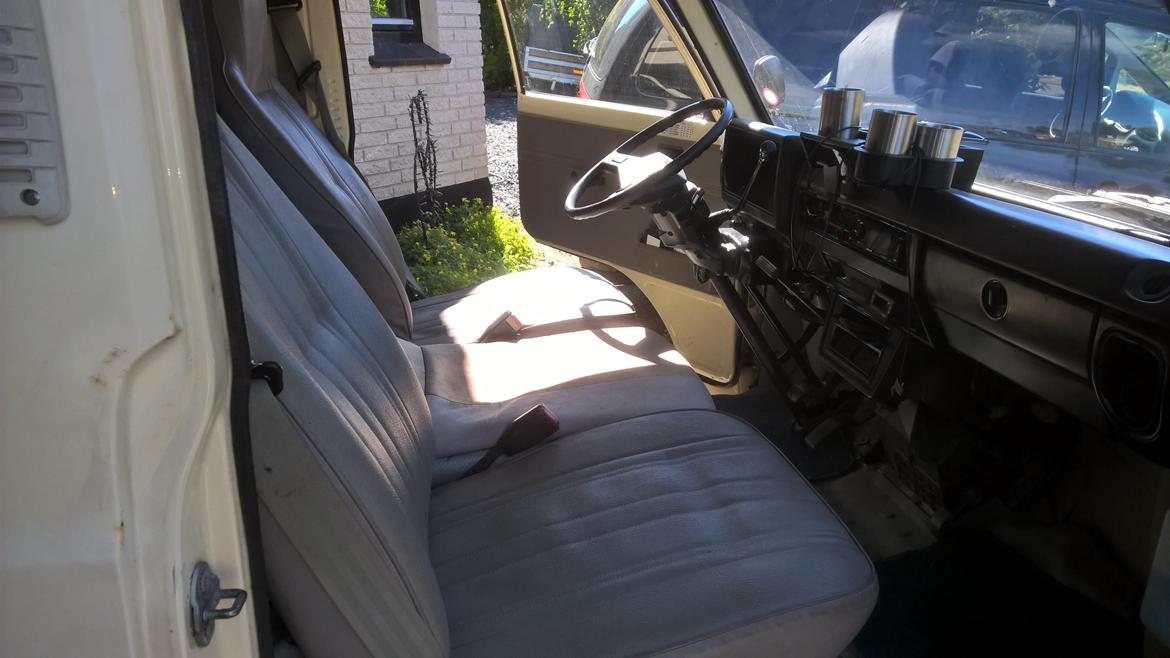 Toyota HiAce 1,6 Benzin Autocamper  Registreringsår1985 billede 18