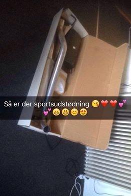   projekt  styling Corolla E10 sedan  - Simons Komplet Sportsudstødning COROLLA E10 1.3 SEDAN 2x80 lige kommet hjem til mig billede 68