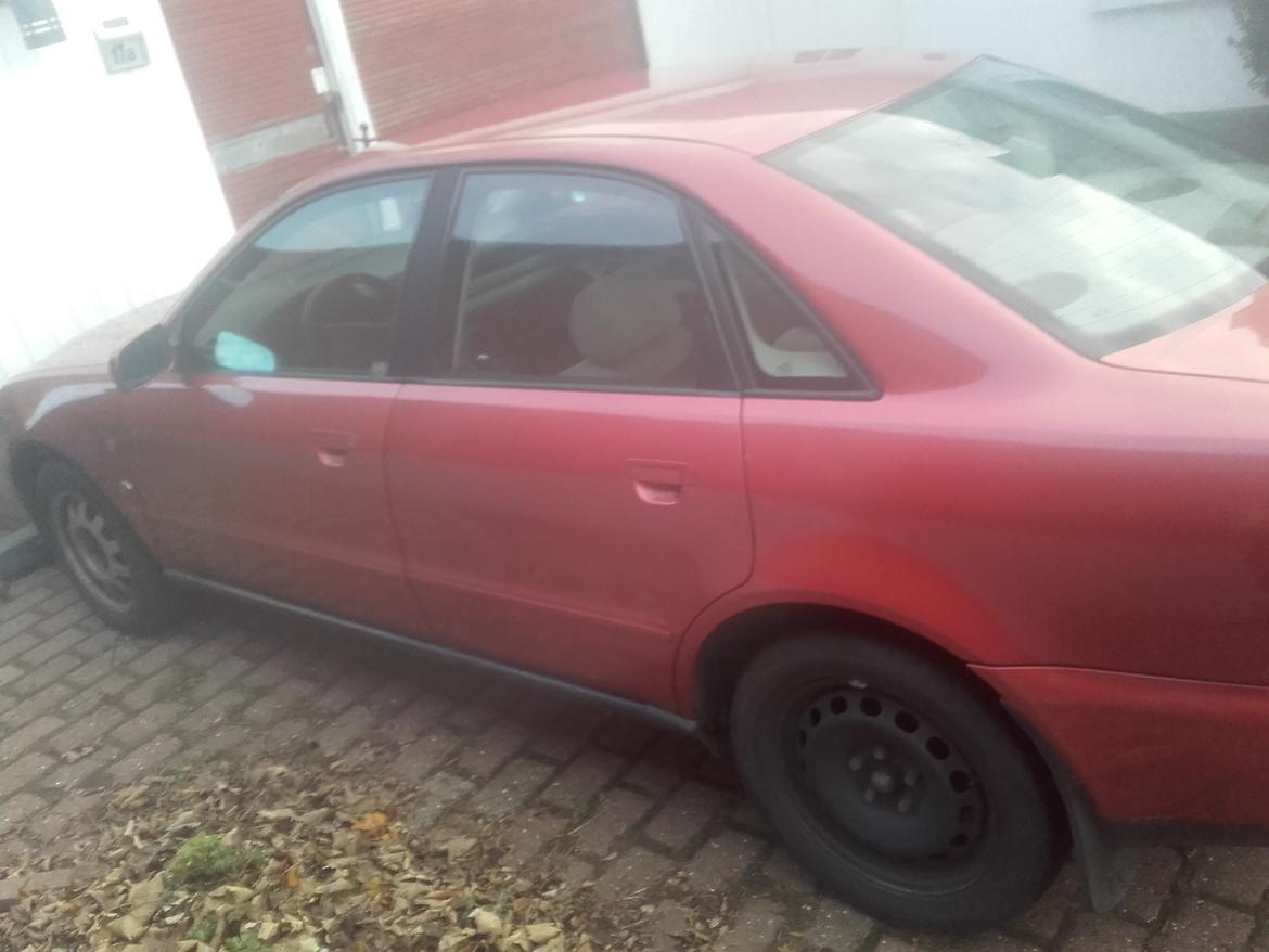 Audi A4 B5 2.6 v6 billede 5