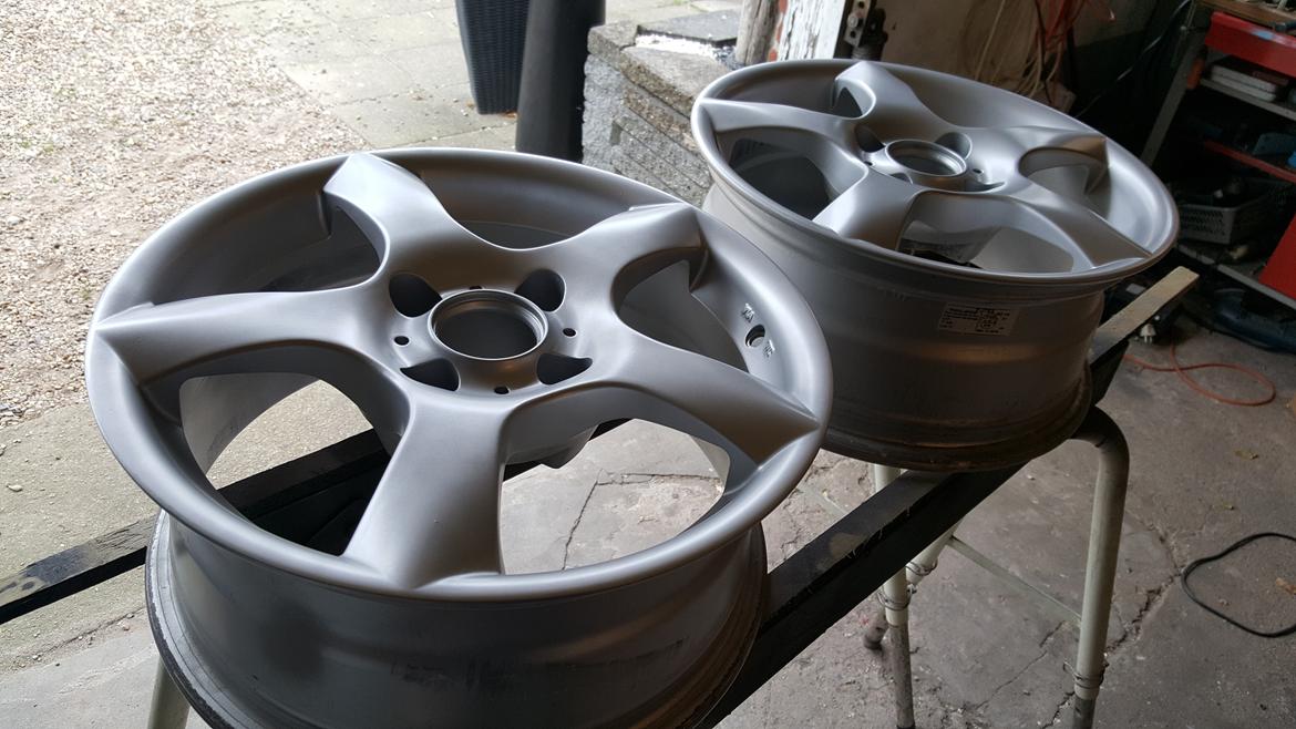 Renovering af alufælge - MEGA WHEELS alufælg billede 5