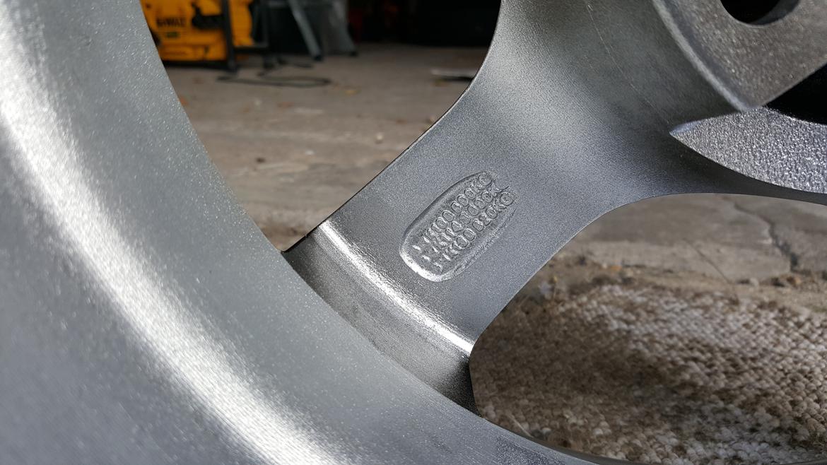 Renovering af alufælge - MEGA WHEELS alufælg billede 17