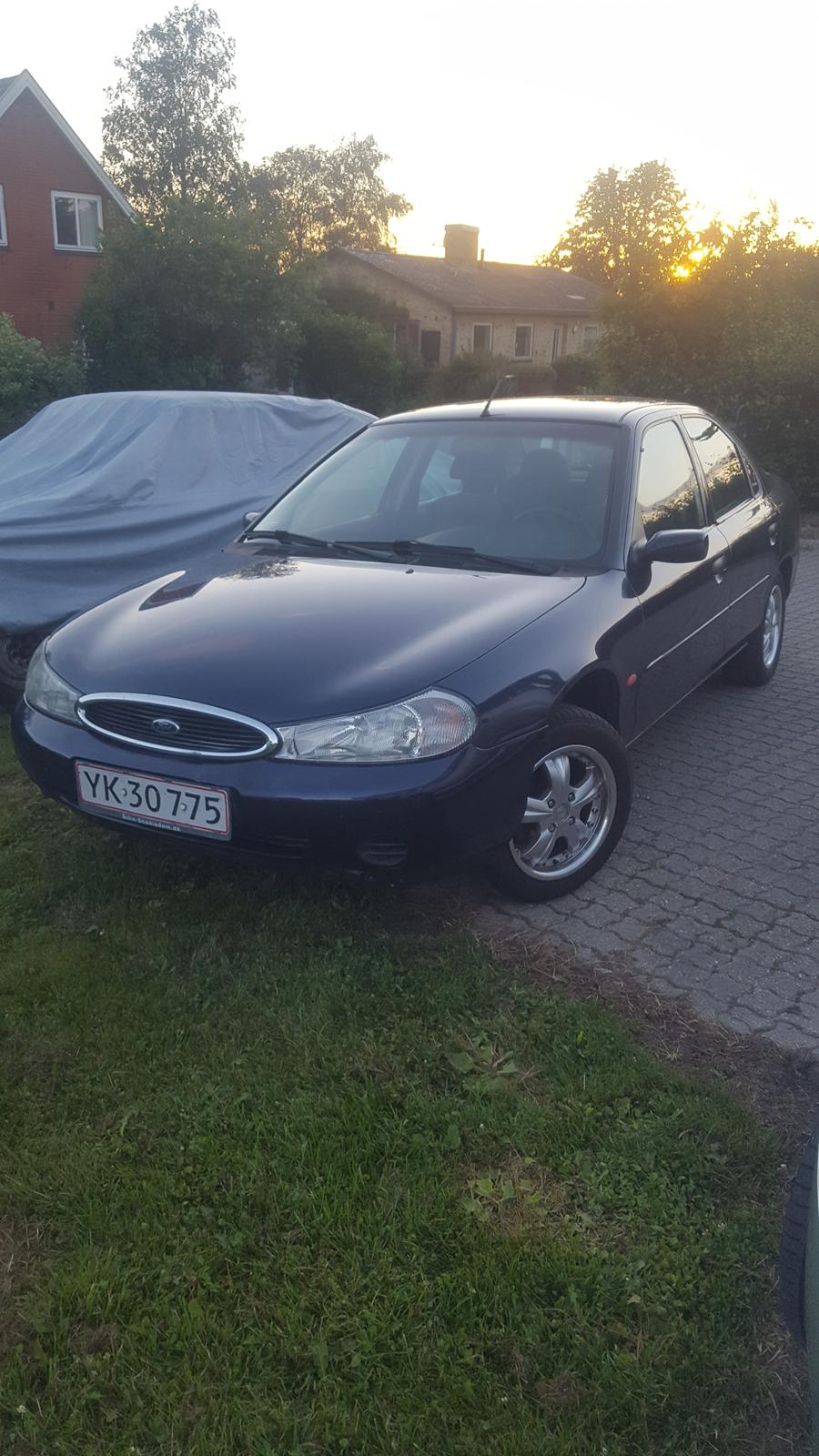 Mondeo mk2 fra start til nu - D. 30/7-2016 da jeg lige havde hentet den ;) billede 2