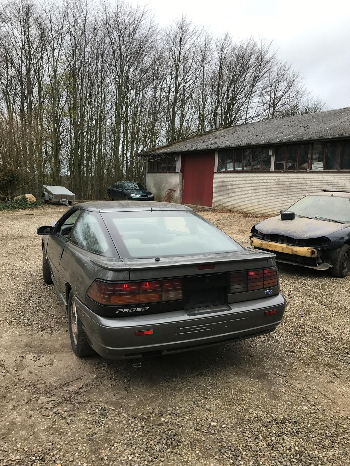 Ford Probe 2.2 GT Turbo. - Forskellige baglygter.. Kan bedst lide den venstre, men har kun én.. billede 21
