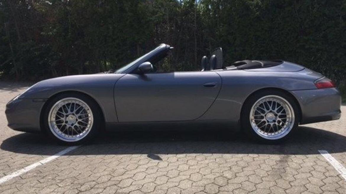 Porsche 911 Carrera 4  3,6 cabriolet billede 2