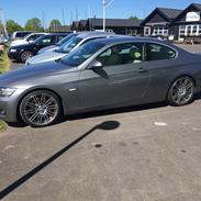 Min BMW 335i