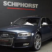 Audi S8 2009