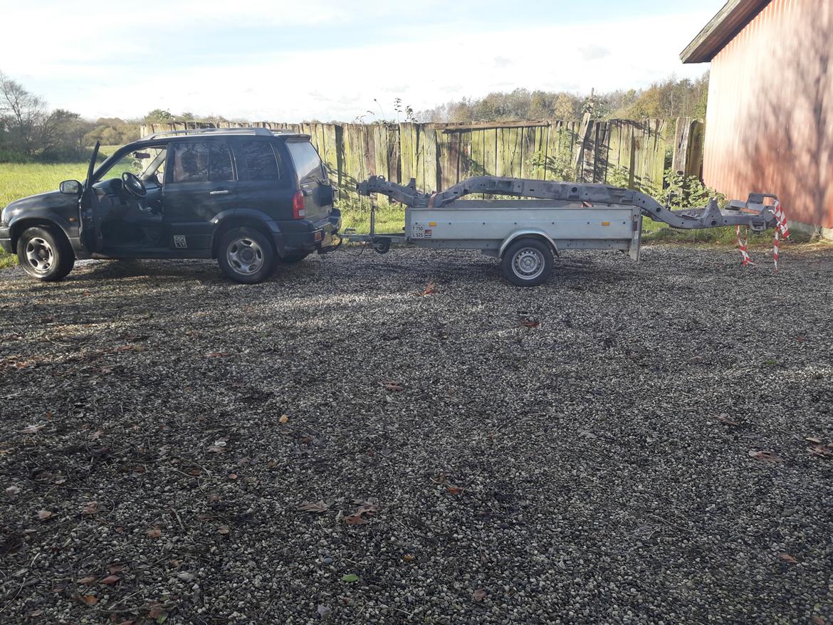 Nissan patrol y61 Renovering billede 32