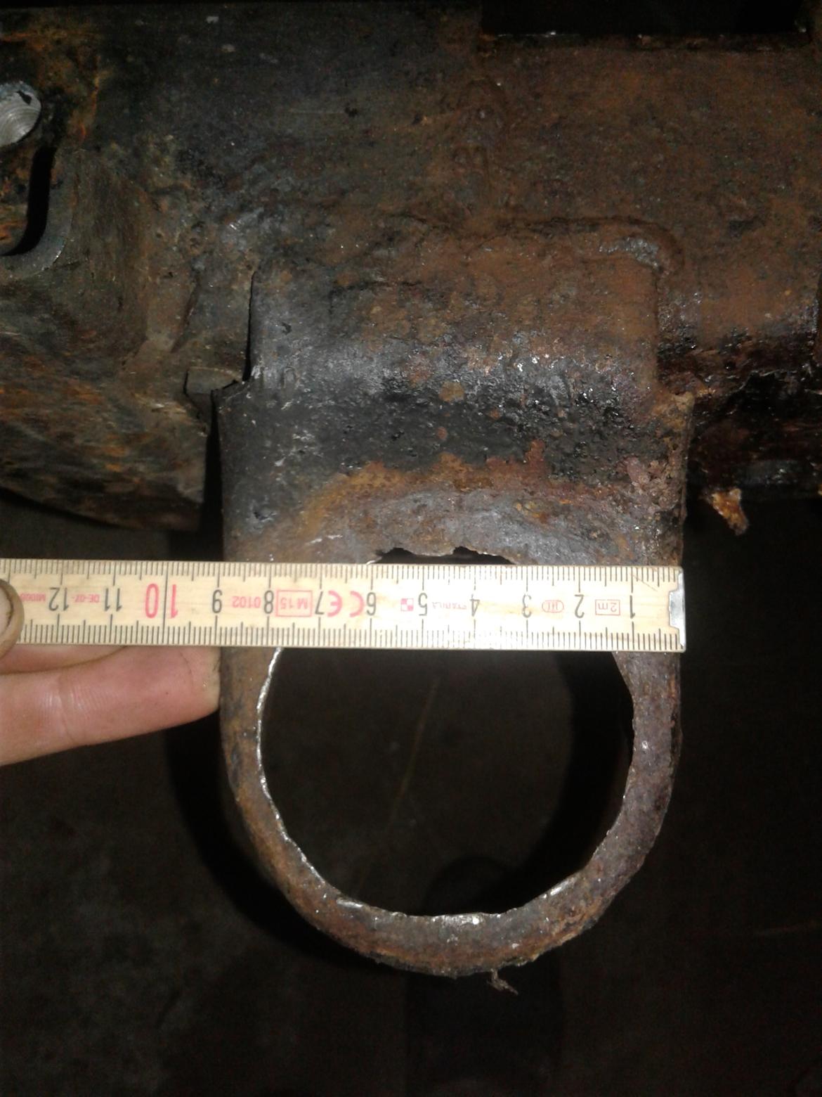 Nissan patrol y61 Renovering - jeg kunne se at de forreste karosseriophæng trængte til at blive skiftet. Sårn skal den ikke se ud billede 24