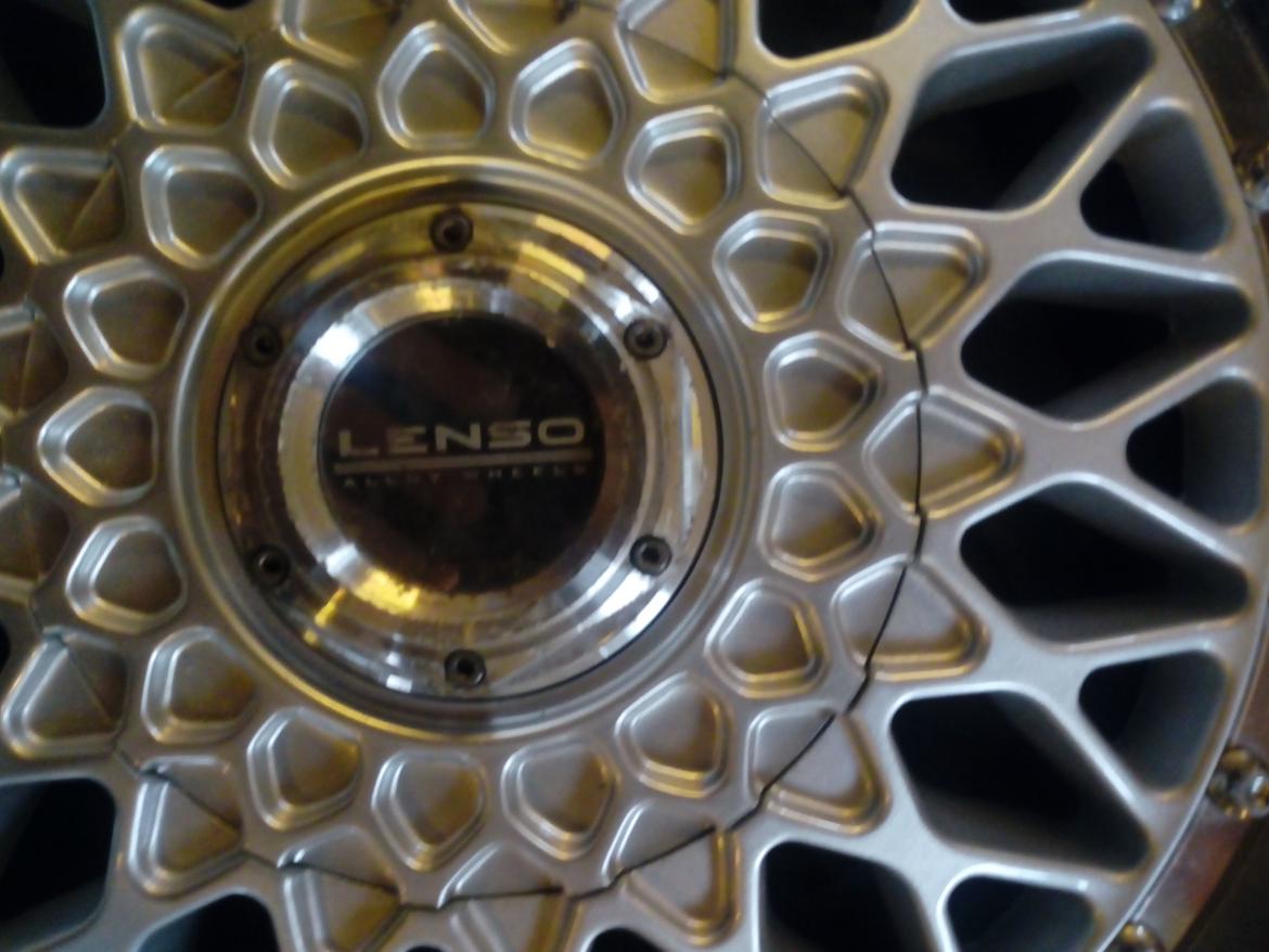   projekt  styling Corolla E10 sedan  - min ny lækker 16x7,5 BBS fælge til bilen billede 125