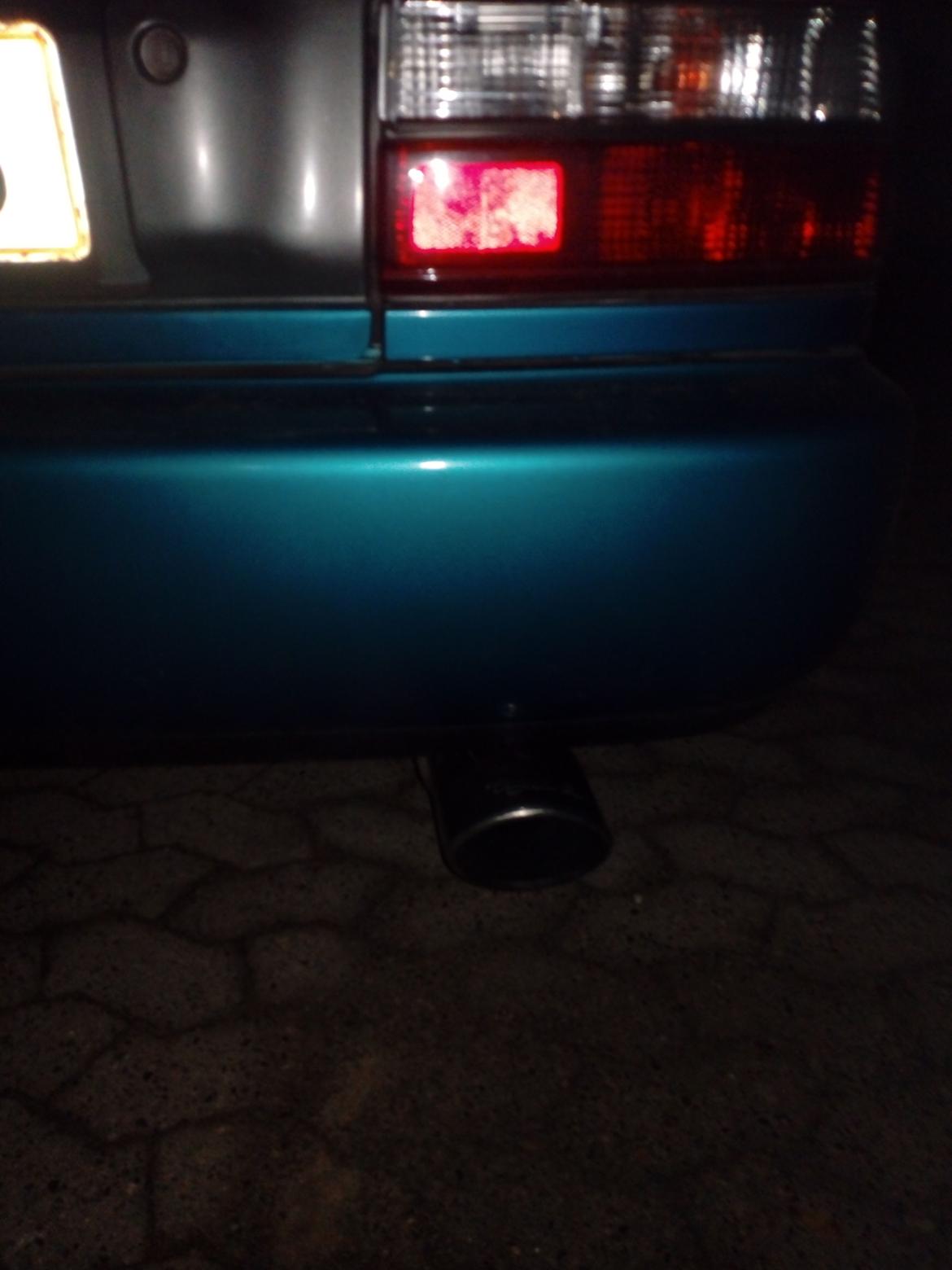   projekt  styling Corolla E10 sedan  - 21/10 2018 I dag fik jeg monterede Racing yed performance equipment Brøler bagpot. på bilen. det lyder rigtig godt :) billede 158