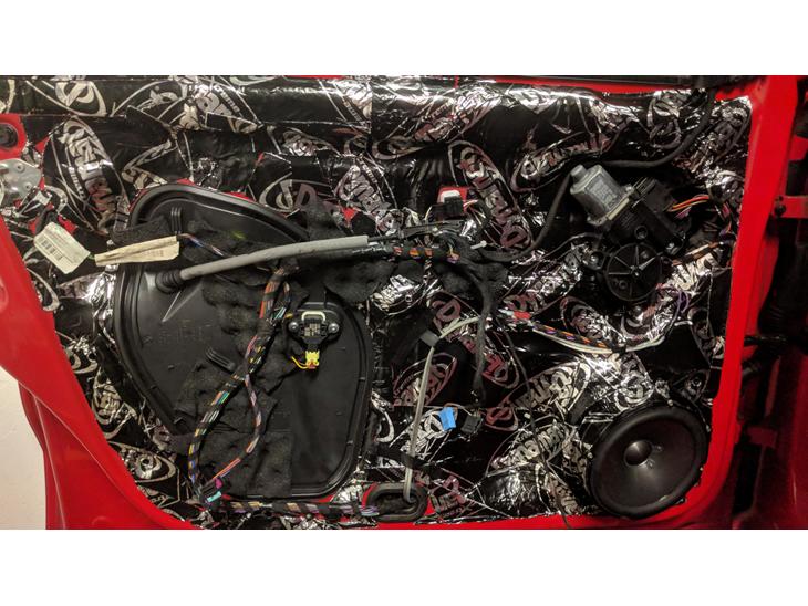 {{currentPhoto.altText}} billede {{currentPhoto.number}}