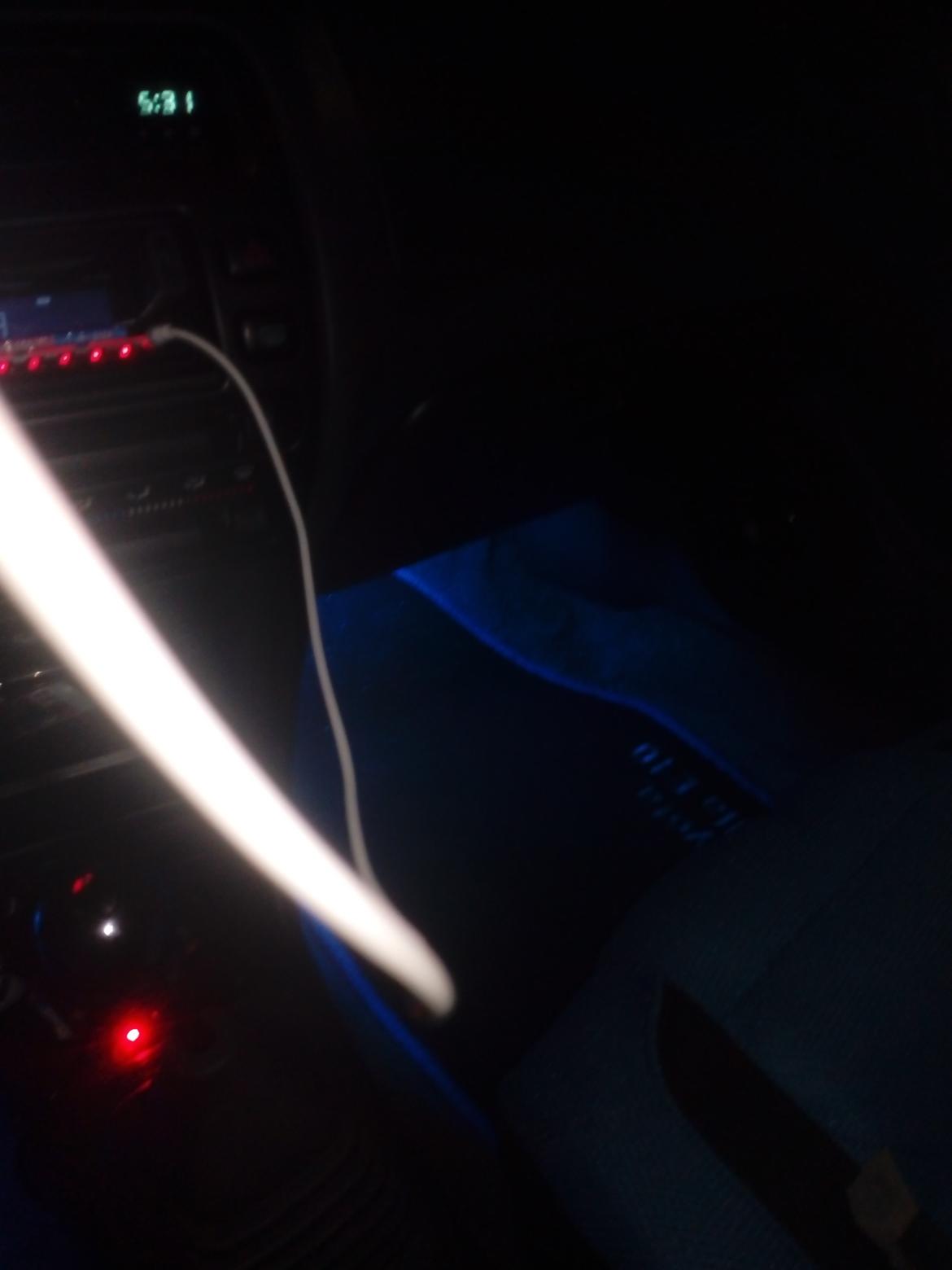   projekt  styling Corolla E10 sedan  - så fik man lys ned ved fødderne igen det er sku dejligt ?????? 12/12 2018 billede 166