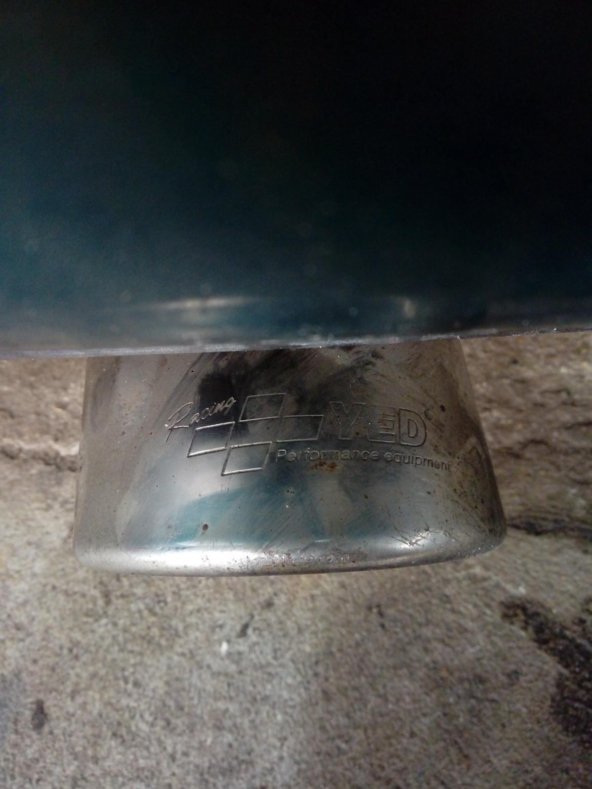   projekt  styling Corolla E10 sedan  - I dag fik jeg monterede Racing yed performance equipment Brøler bagpot. på bilen. det lyder rigtig godt :) billede 161