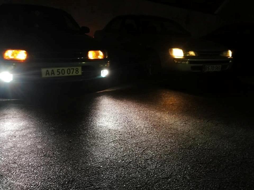   projekt  styling Corolla E10 sedan  - med Gul positionslys i forlygter og blå tågelys billede 156