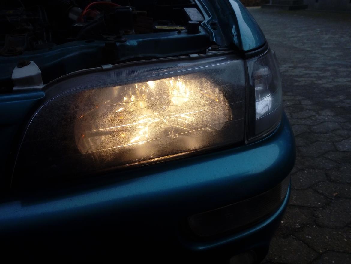   projekt  styling Corolla E10 sedan  - før standart pære  billede 168