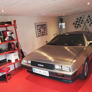 Delorean dmc 12 