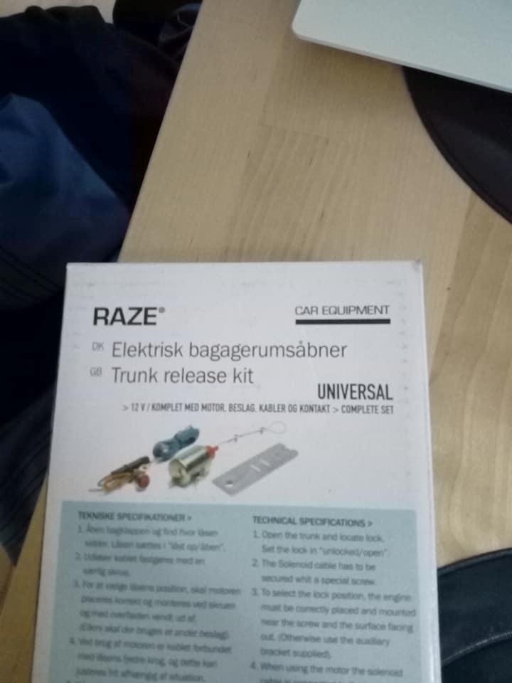   projekt  styling Corolla E10 sedan  - 11/9 2019 så er Der købt eletrisk bagagerum åben til bilen ?????? billede 191