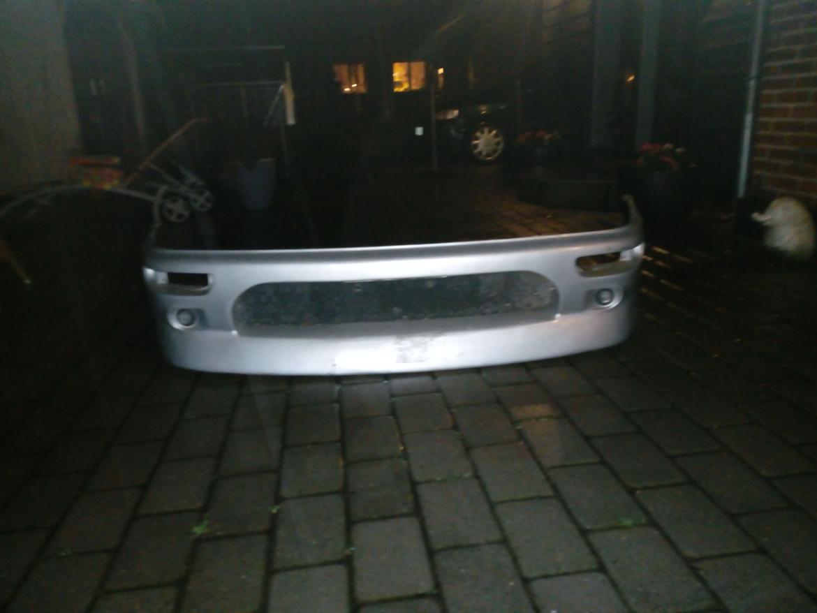   projekt  styling Corolla E10 sedan  - 18/10 2019 GSI-forkofanger med indspartlet booster underlæbe billede 192