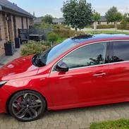 Peugeot 308 GTI 270