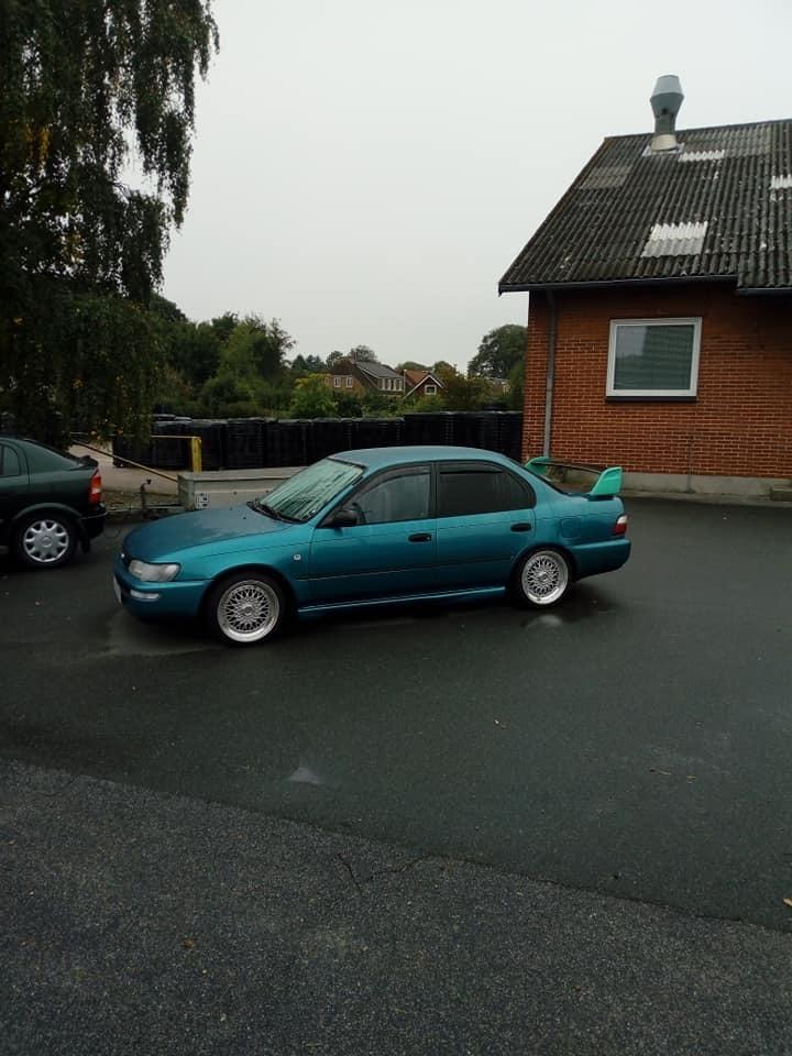   projekt  styling Corolla E10 sedan  - 17/9 2020  Universal TRD-stil bagspoiler m / kulstofblad billede 243