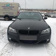 BMW E91 LCi 316i (09)