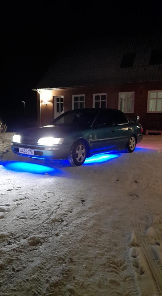   projekt  styling Corolla E10 sedan  - 12/2 2021 så har man fået neonlys under bilen:) billede 294