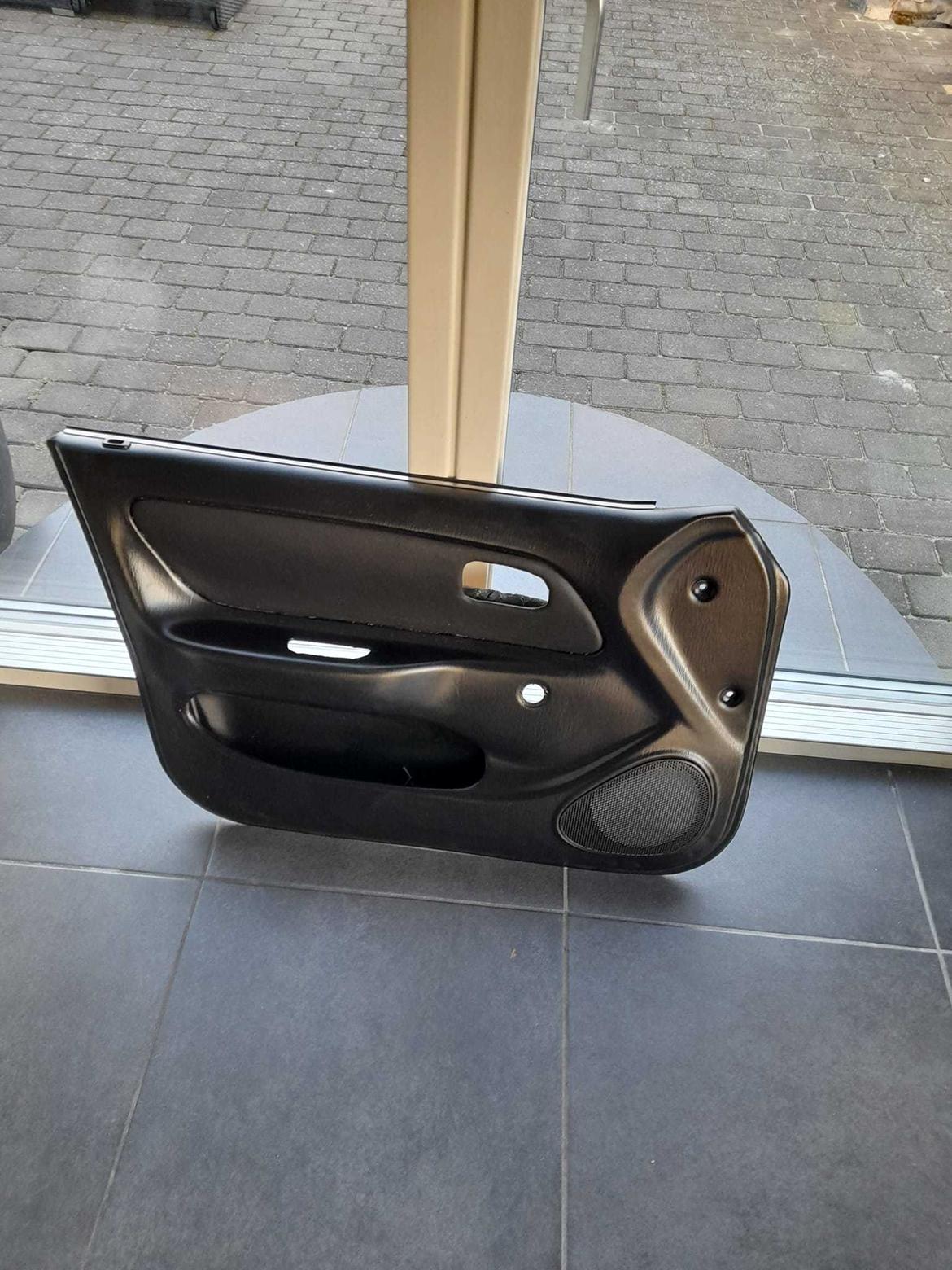   projekt  styling Corolla E10 sedan  billede 336