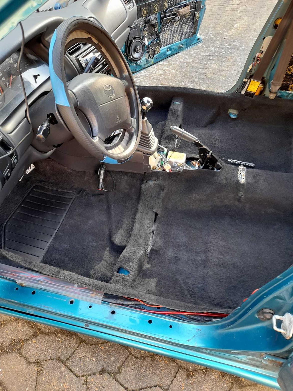   projekt  styling Corolla E10 sedan  billede 373