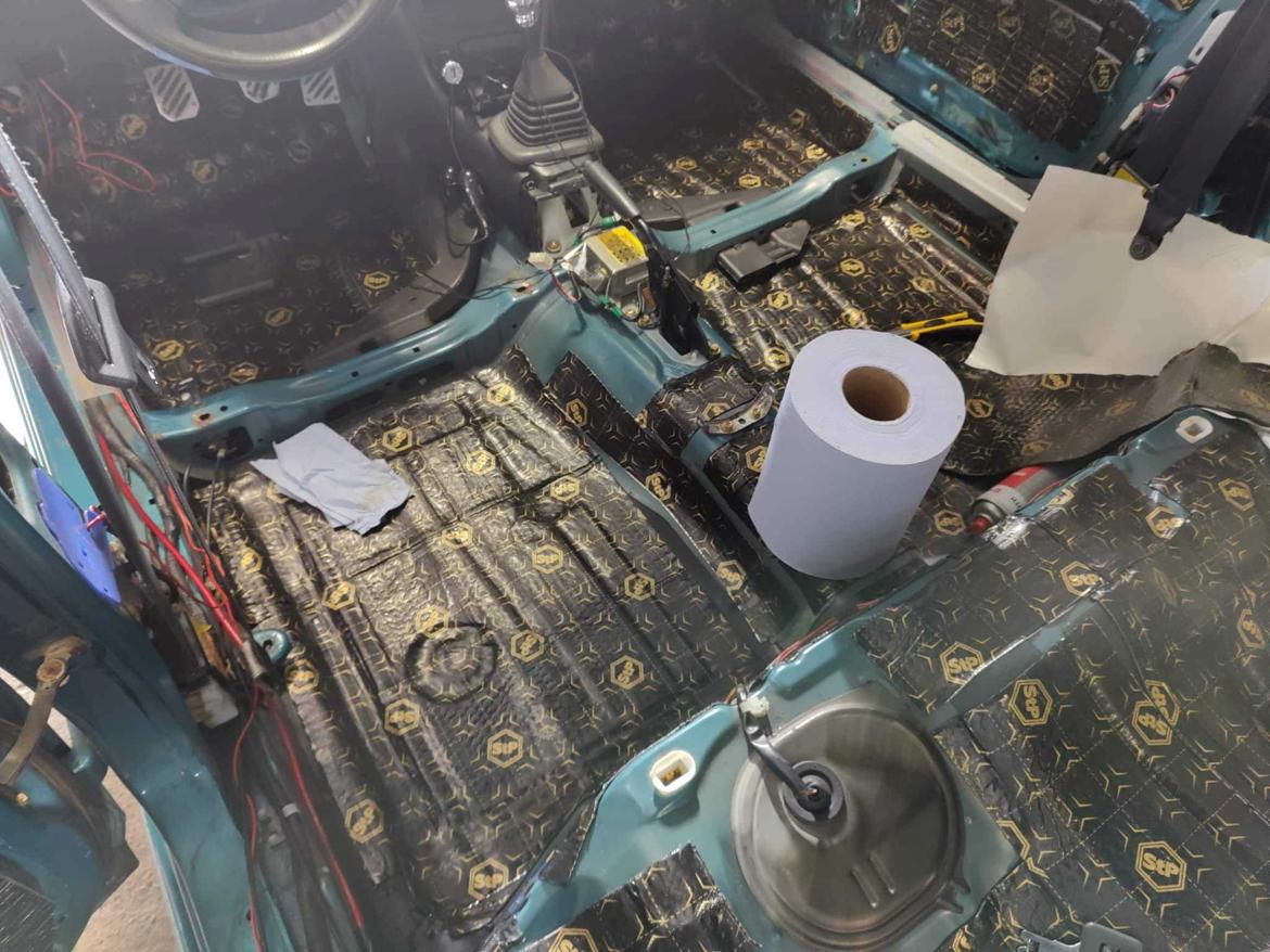   projekt  styling Corolla E10 sedan  billede 368