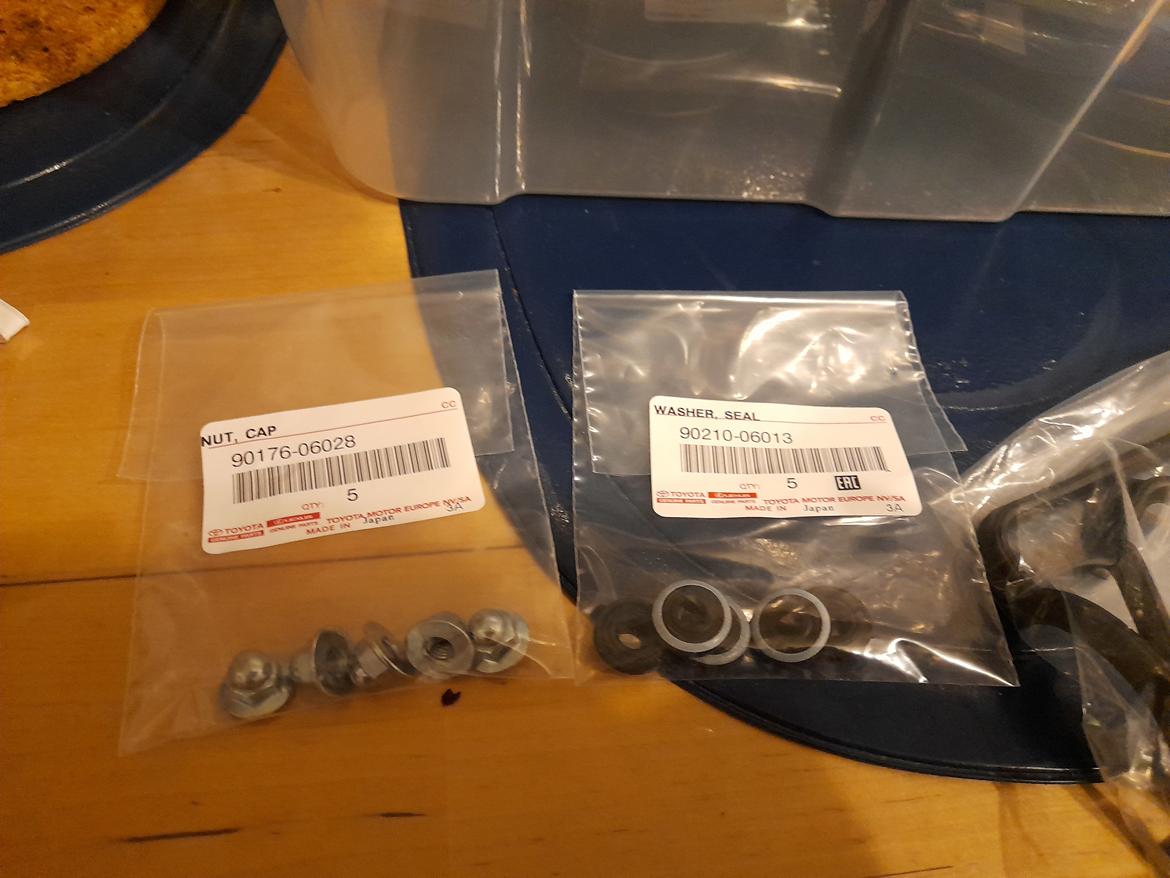   projekt  styling Corolla E10 sedan  - skiver/ møtrik  billede 375