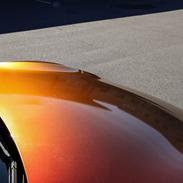 Tesla Model S - Madeira Red folie