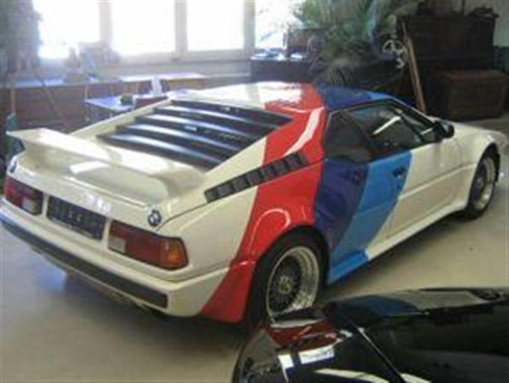 BMW Billeder - Opdateres løbende -  - Hvid og så med rigtigt fede M-tech striber, det ser sgu da godt ud billede 26