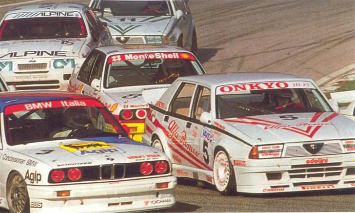 BMW Billeder - Opdateres løbende -  - Et lidt sjovt motorsportsbillede fra omkring 1990, da jeg selv kører BMW E30 og min bror kører Alfa Romeo 75... billede 29