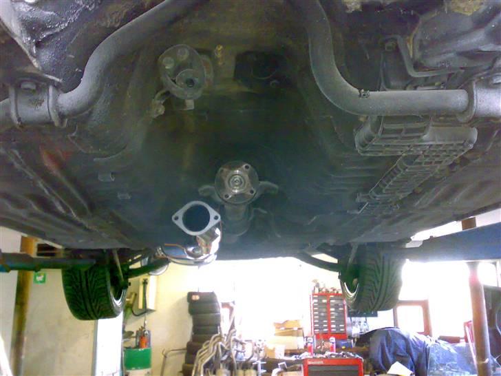 Celica ST165 under genopbygning billede 7