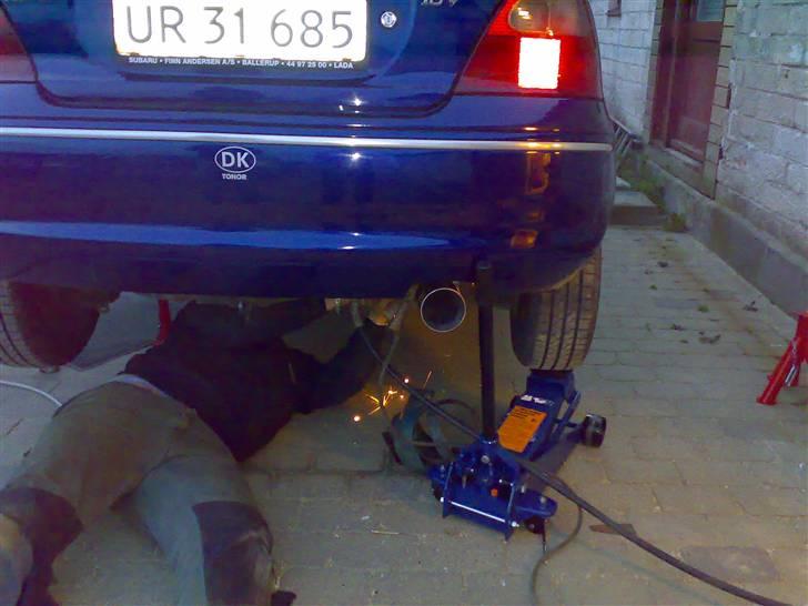 < - Sportspotte - > - Så er potten på.

"Ved godt at det er en alternativ løsning med donkraften, men Anders ku ikk' komme til hvis den stod på rigtigt" billede 4