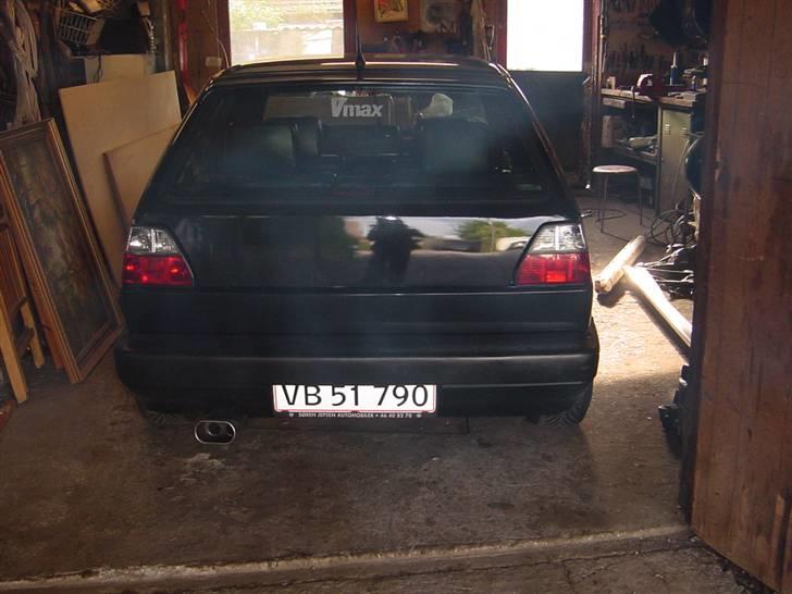 Min første bil - VW Golf II - Udspartlet bagklap og klare baglygter billede 13
