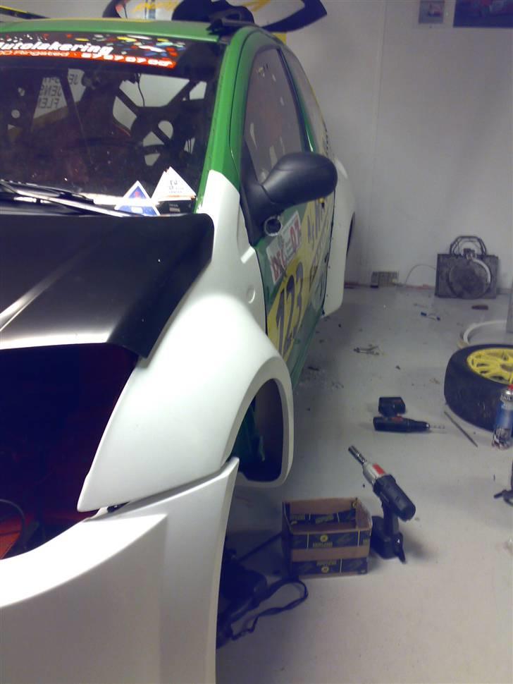 C2'eren får wide body kit - Den bliver sat'me bred.... hehe billede 4