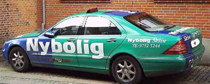 Billeder af reklame taxa´er - Skive Taxa tidligere vogn 4 billede 3