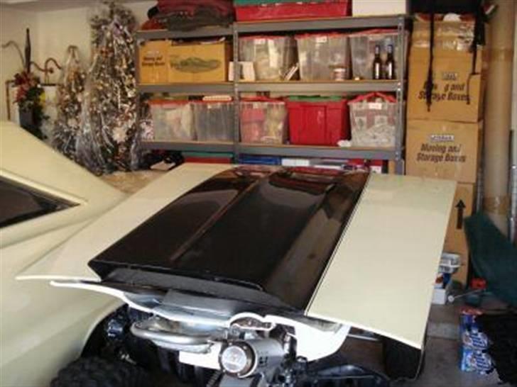 1966 Plymouth GTX 440 cu.i. *SOLGT* - Ekstra klap i glasfiber, hvis man ønsker at skifte den anden ud billede 4