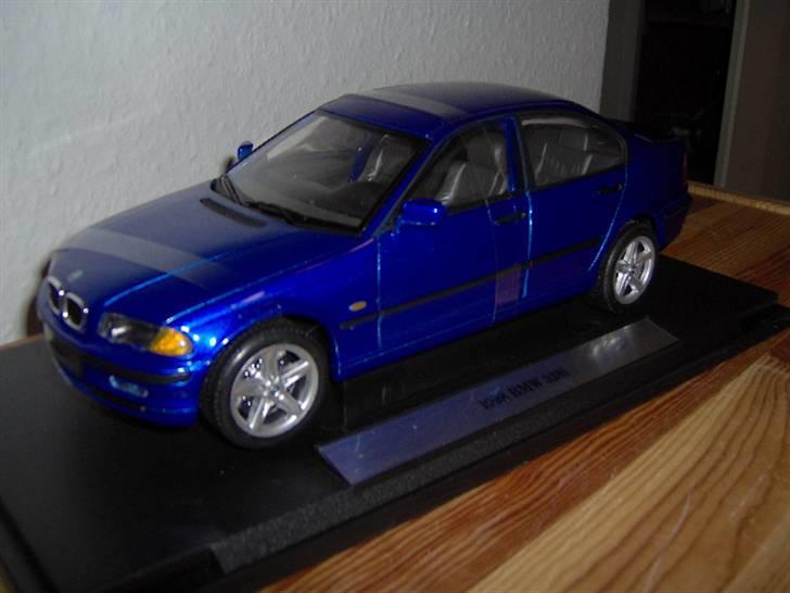 Mine modelbiler 1:18 - Bmw 328i billede 54